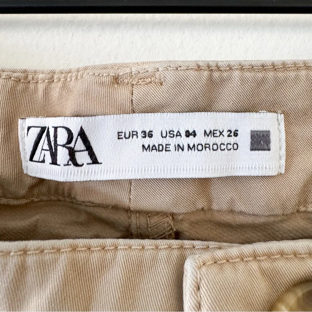 Zara Women’s Khaki Chino Pants Size 26‎